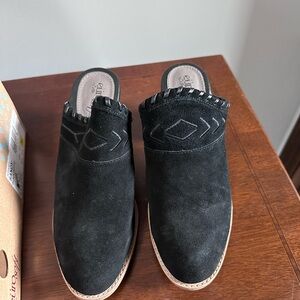 Sandy Black Suede Slip-On Mules